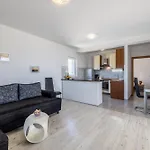 Casa Di Tenor منزل للإقامة سبليت