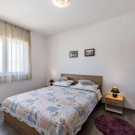 Casa Di Tenor Ostanak kod kuće