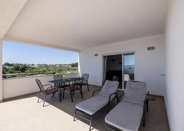 Casa Di Tenor בית אירוח