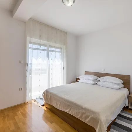 Casa Di Tenor Quarto em Acomodações Particulares *