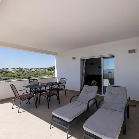 Casa Di Tenor Quarto em Acomodações Particulares